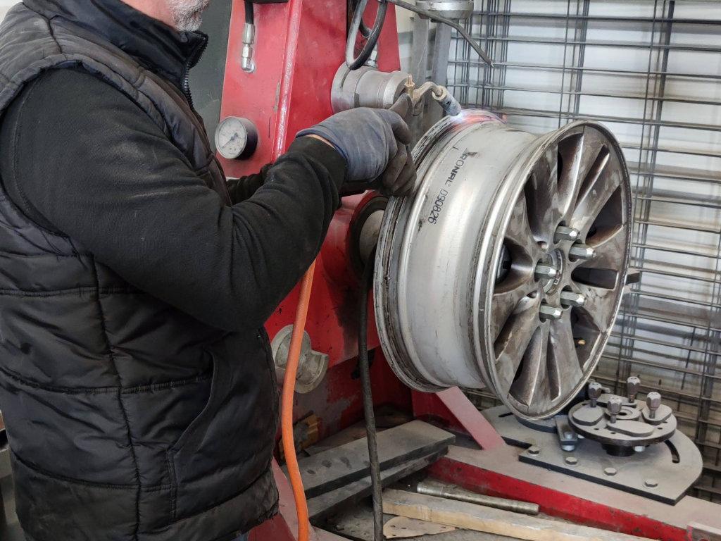 devoilage de jantes acier ou aluminium